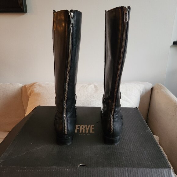 NEW 9.5 Frye Melissa Equestrian Black Zip Tall Boots - Picture 2 of 16